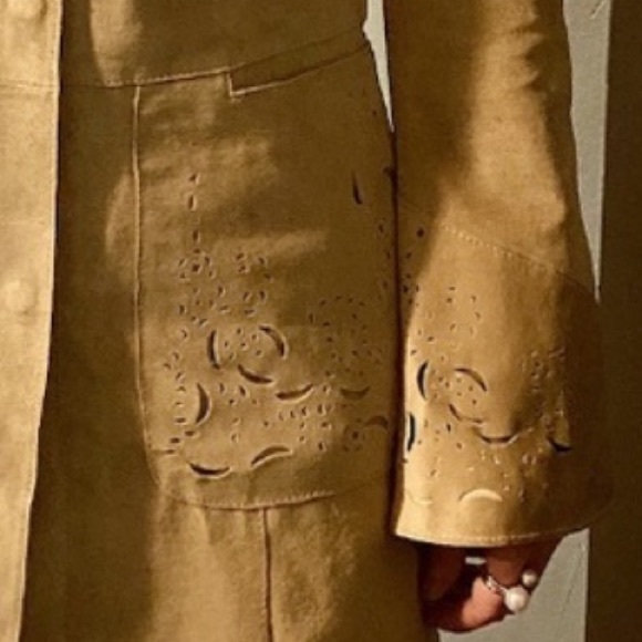 NEW🦋 Simon’s Contemporaine Suede Coat - Picture 5 of 9